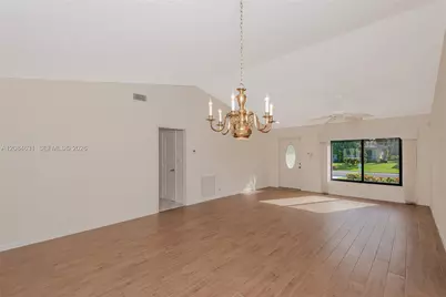 7905 Cloverfield, Boca Raton, FL 33433 - Photo 3
