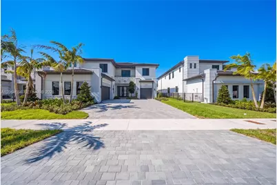 19581 NE 14th Ave, Miami, FL 33179 - Photo 1