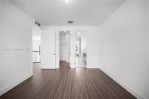 19581 NE 14th Ave, Miami, FL 33179 - Photo 27