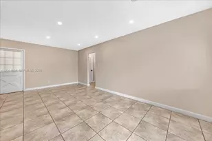 707 S 19th Ave, Hollywood, FL 33020 - Photo 13