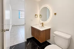5055 NW 7th St, Miami, FL 33126 - Photo 9