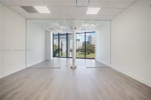 21290 Biscayne Blvd, Aventura, FL 33180 - Photo 1