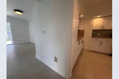 2045 Calais Dr #6, Miami Beach, FL 33141 - Photo 11
