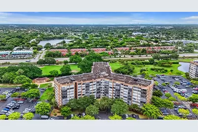 1300 Saint Charles Pl #L11, Pembroke Pines, FL 33026 - Photo 11