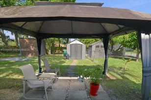 7597 NW 75th Ave, Tamarac, FL 33321 - Photo 29