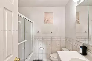 7597 NW 75th Ave, Tamarac, FL 33321 - Photo 25