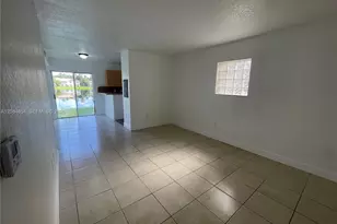 1251 SE 31st Ct, Homestead, FL 33035 - Photo 9