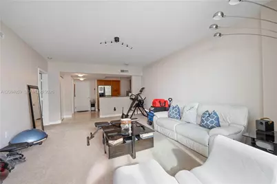 1745 E Hallandale Beach Blvd #2204W, Hallandale Beach, FL 33009 - Photo 9