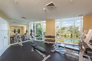 1745 E Hallandale Beach Blvd, Hallandale Beach, FL 33009 - Photo 17