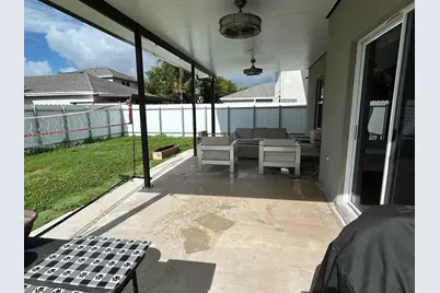 631 NE 4th Ter, Florida City, FL 33034 - Photo 17