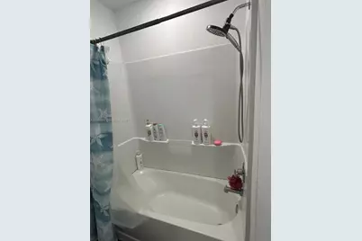 631 NE 4th Ter, Florida City, FL 33034 - Photo 13