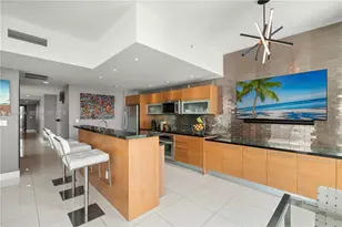 244 Biscayne Blvd, Miami, FL 33132 - Photo 9