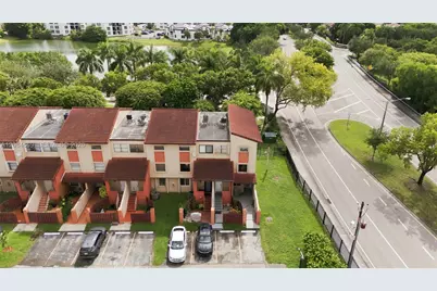 9905 NW 9th St Cir #12-21, Miami, FL 33172 - Photo 31