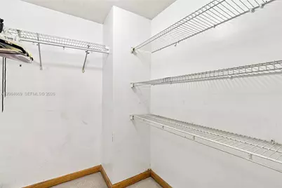 9905 NW 9th St Cir #12-21, Miami, FL 33172 - Photo 23