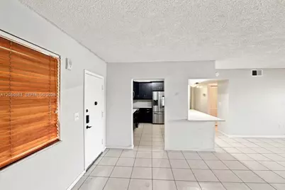 471 Ives Dairy Rd #202-3, Miami, FL 33179 - Photo 3