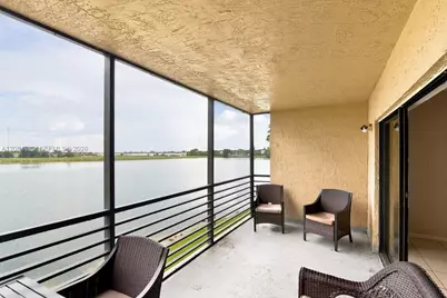 471 Ives Dairy Rd #202-3, Miami, FL 33179 - Photo 29