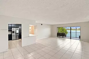 471 Ives Dairy Rd, Miami, FL 33179 - Photo 5