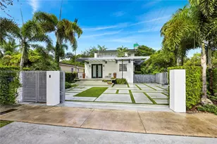 101 SW 21st Rd, Miami, FL 33129 - Photo 1