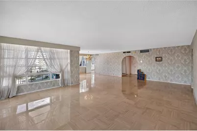 5660 W Collins Ave #6D, Miami Beach, FL 33140 - Photo 9
