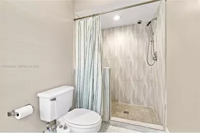 10922 Chandler Dr, Cooper City, FL 33026 - Photo 27