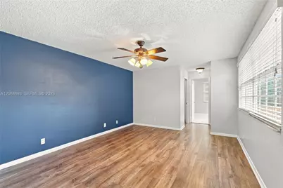 10922 Chandler Dr, Cooper City, FL 33026 - Photo 23