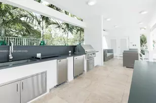 17111 SE Biscayne Blvd, North Miami Beach, FL 33160 - Photo 35