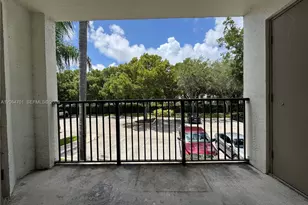 630 S Park Rd, Hollywood, FL 33021 - Photo 33