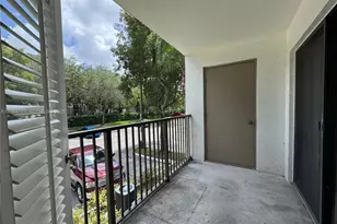 630 S Park Rd, Hollywood, FL 33021 - Photo 9