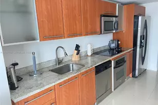 185 SW 7th St, Miami, FL 33130 - Photo 11