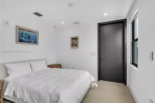 3226 NE 7th St, Pompano Beach, FL 33062 - Photo 17