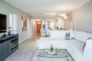 18555 NE 14th Ave, Miami, FL 33179 - Photo 1