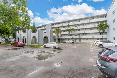 1700 NE 191st St #508, Miami, FL 33179 - Photo 1