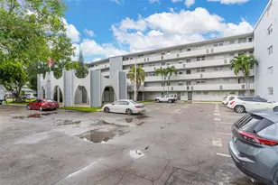 1700 NE 191st St, Miami, FL 33179 - Photo 1