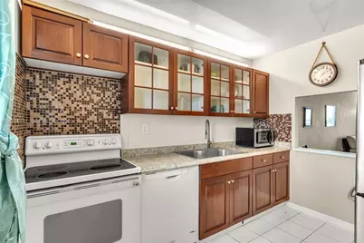 1700 NE 191st St #508, Miami, FL 33179 - Photo 9