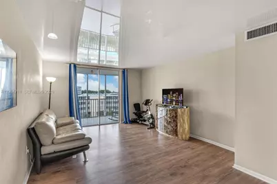 1700 NE 191st St #508, Miami, FL 33179 - Photo 3