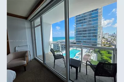 6801 Collins Ave #1014 Legal 1004 Door, Miami Beach, FL 33141 - Photo 3