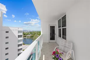 5001 Collins Ave, Miami Beach, FL 33140 - Photo 3