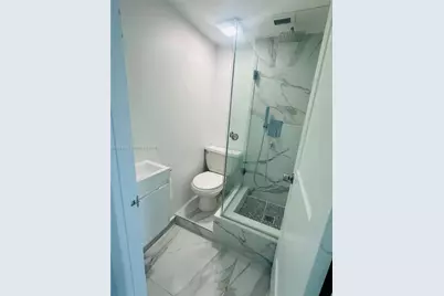 11111 Biscayne Blvd #6E, Miami, FL 33181 - Photo 15