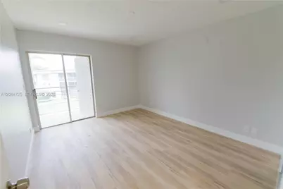 2100 Springdale Blvd #314, Palm Springs, FL 33461 - Photo 5