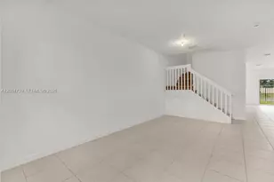 18414 SW 2nd St, Pembroke Pines, FL 33029 - Photo 15