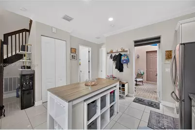 628 SW 147th Ter, Pembroke Pines, FL 33027 - Photo 17