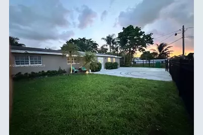 1270 NW 111th St #0, Miami, FL 33167 - Photo 3