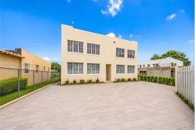 244 NW 34th St, Miami, FL 33127 - Photo 7
