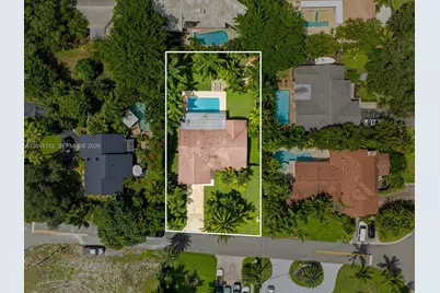 731 NW 4th Ct, Boca Raton, FL 33432 - Photo 3