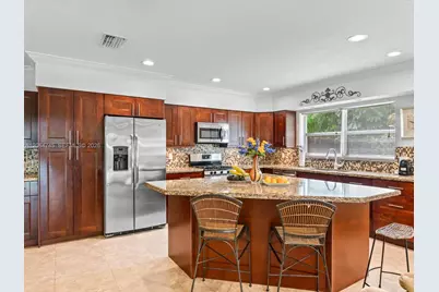 731 NW 4th Ct, Boca Raton, FL 33432 - Photo 25