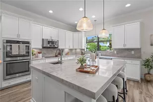 8142 Bradford Way, Parkland, FL 33076 - Photo 11