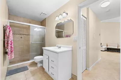 3405 NW 44th St #205, Oakland Park, FL 33309 - Photo 15