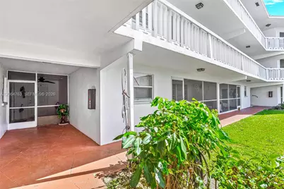 600 Pine Dr #104, Pompano Beach, FL 33060 - Photo 9