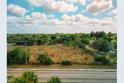 621 Ortiz Ave, Fort Myers, FL 33905 - Photo 15