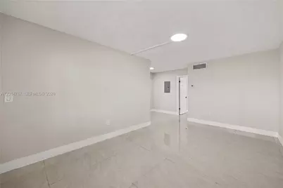 1720 Cleveland St #111W, Hollywood, FL 33020 - Photo 7